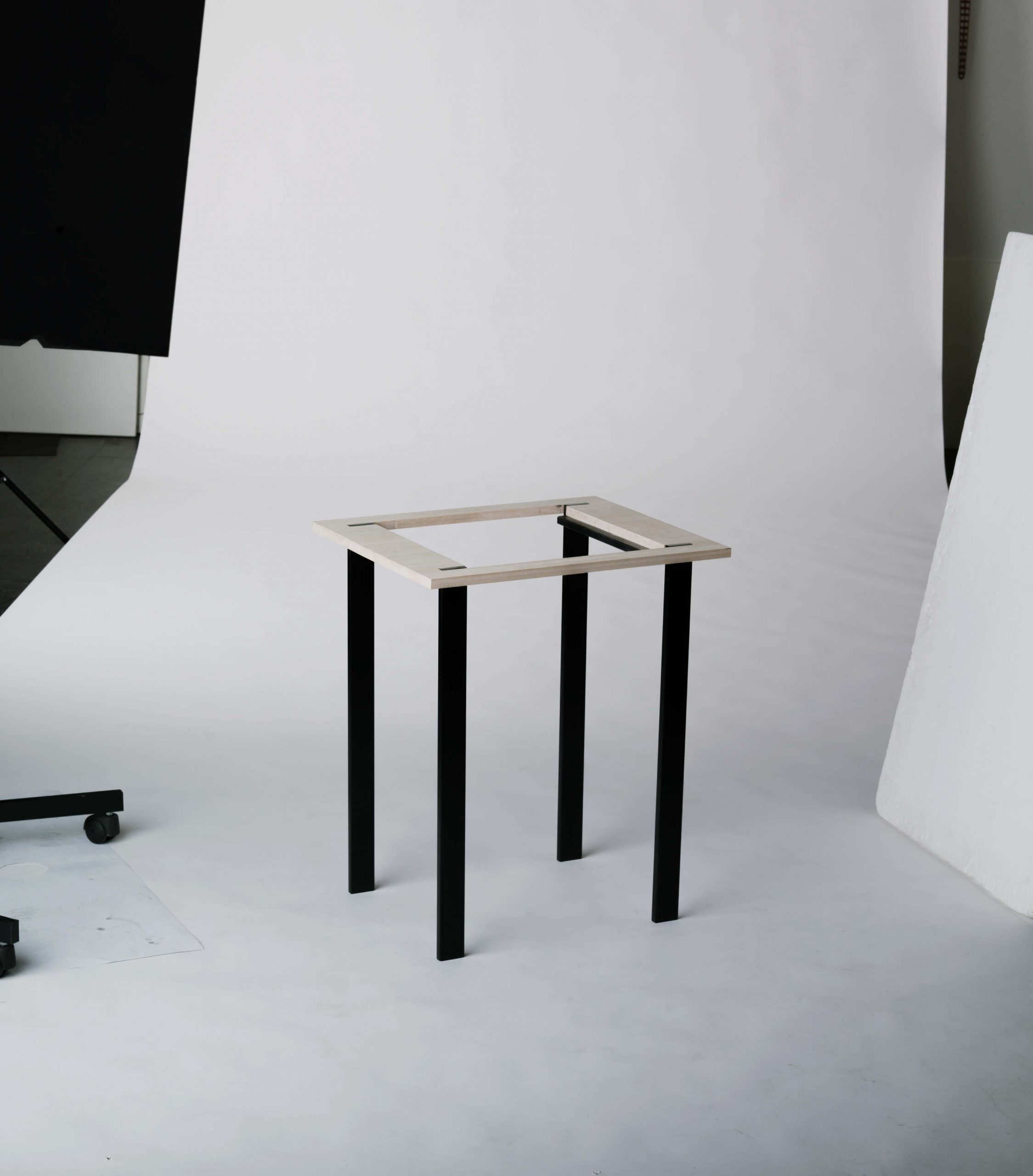 table_and_chair_3_max table_and_chair_3_max